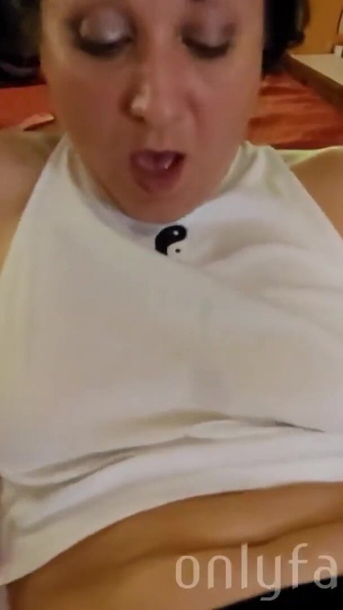 I'm such a slutty girl. First I get fucked in the mouth and then I squirt big! | Clip 2