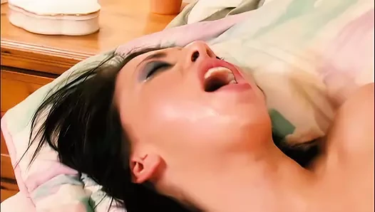 Veronica Jett Takes Dick Up The Butt