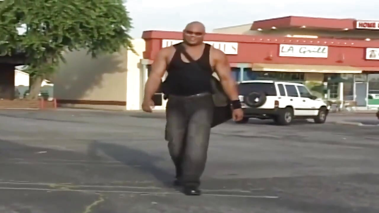 Muscular Stud Pounds Tattooed MILF in Wild BBC Session