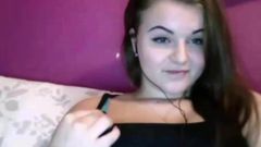 Nice Young Girl Show Tits