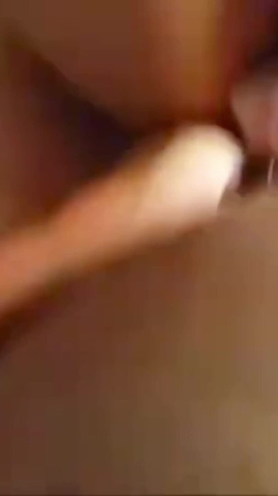 Cewek sange dewasa (71) masukin es krim ke dalam pantat cewek kembar (19) | Klip 1