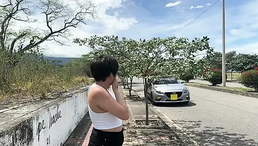 Sexy Girl Who Asks Me to Take Her Home Because the Motorcycle Is Broken, in Exchange for Helping Her She Lets Me Fuck Her.