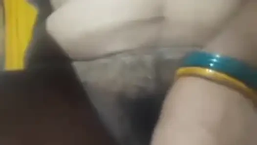 Das Sexvideo Der Braven Schwägerin Spielt Mit Analplug