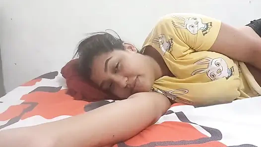 On latin kadının büyük götüne boşalıyor