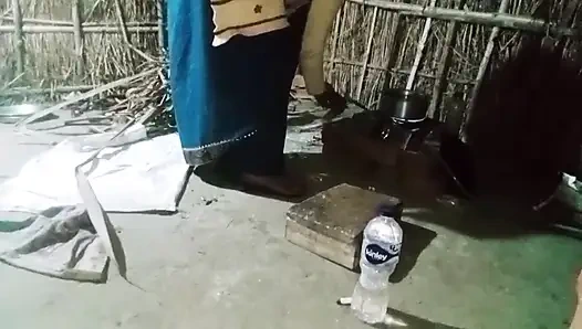 village bhabhi fucking in house by hasband