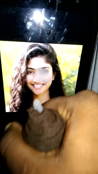 Captivating moment from "Sai Pallavi yummy cum tribute"