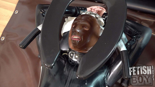 Submissive Rubber Fag Serves His Master