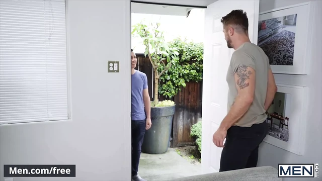 Shane Wesley and Wesley bareback threesome - Men.com