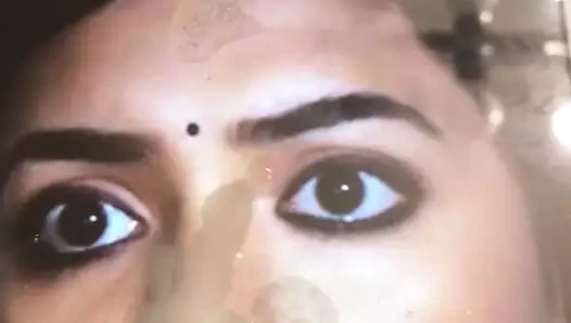 Nazriya nazim tükürmek ve cumtribute