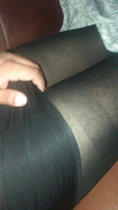 Bella trans en pantyhose