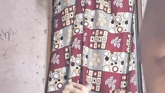 Eski evli kadın erkek arkadaşıyla yalnız odada sert