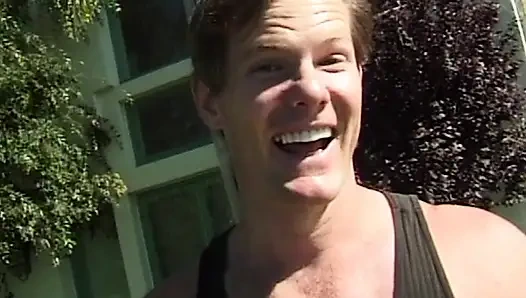 Bash из межрасового студенческого общества - тусовка Heiкончить