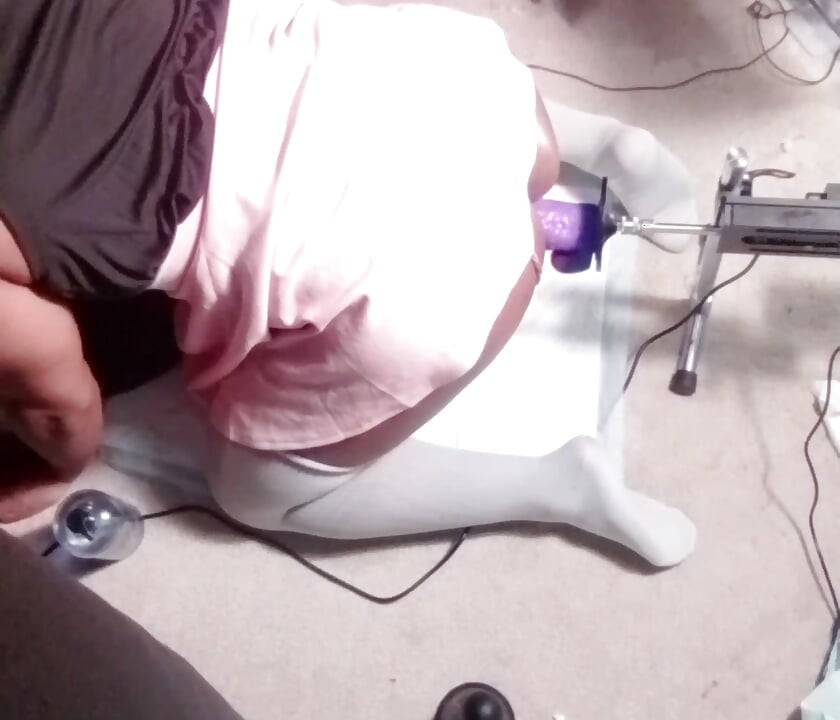 Crossdresser Getting Prostate Pounded By Big Dildo Fuck Machine