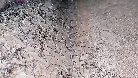 Die verschwitzte muschi des verheirateten Gläubigen nach dem gottesdienst lutschen