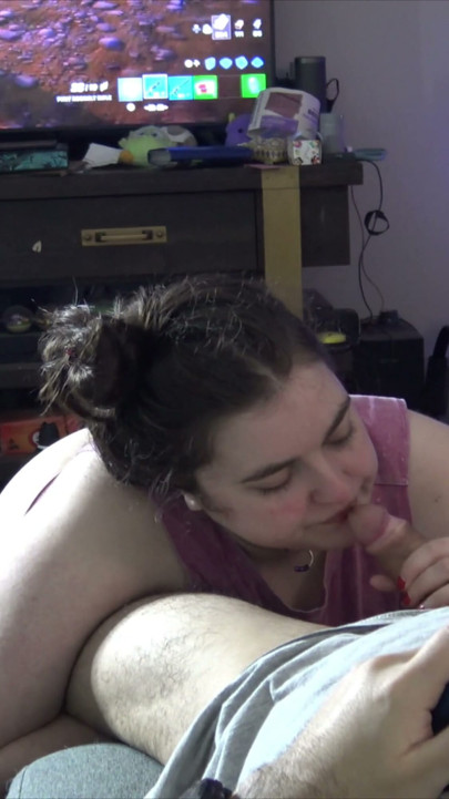 Fortnite Gaming Blowjob | Clip 1