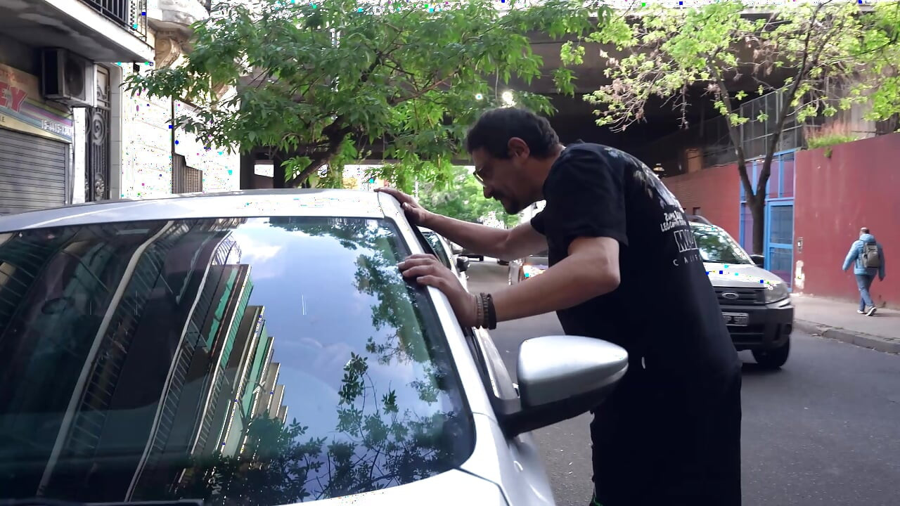 Shock Effect (een brunette in nood)