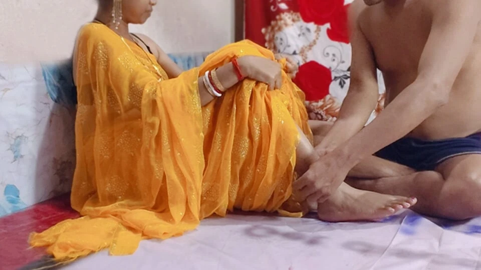 Indian Desi Newly Married wife Ronamce with her stepbrother in low, when she was alone at home