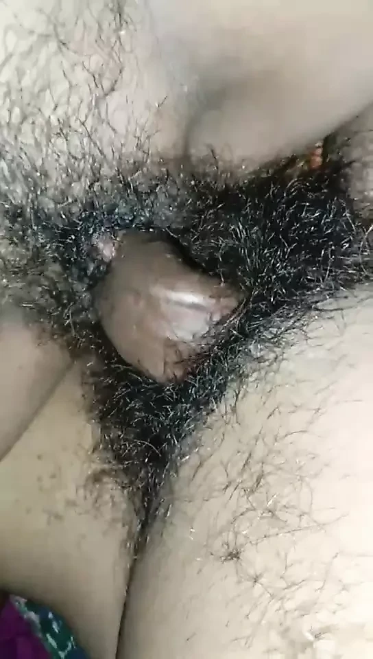 Desi stepsister's chut se pani nikal diya village sex video