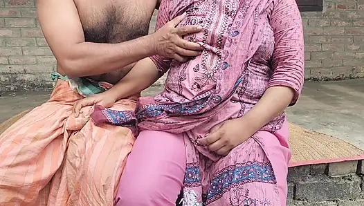 Outdoor Husband wife romantic sex video