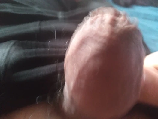 Eşcinsel penis mastürbasyonu zaferdir