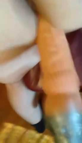 彼女の言うことを聞く