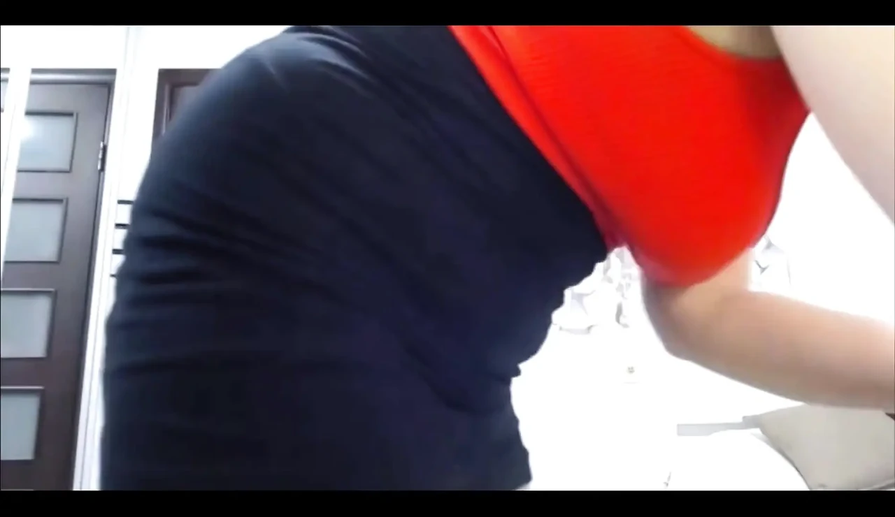 Big Ass BBW Teasing and Dancing