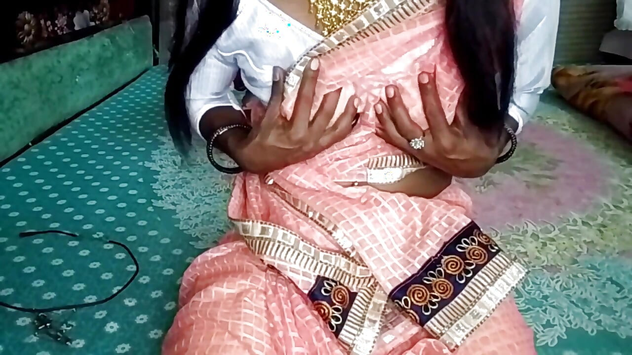 Cea mai bună compilație de ejaculare cu transsexuală indiană