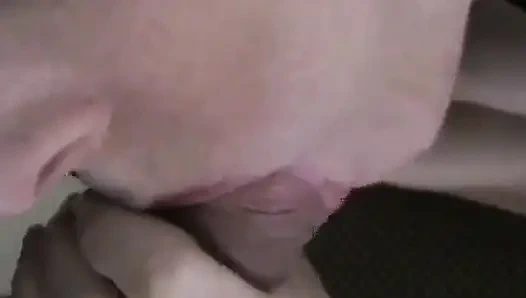 Порочная сексуальная Melanie играет со спермой