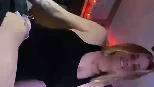 Поток начался быстро и развлечение