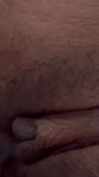 सेक्सी लड़की चुदाई के लिए तैयार । क्लिप 2