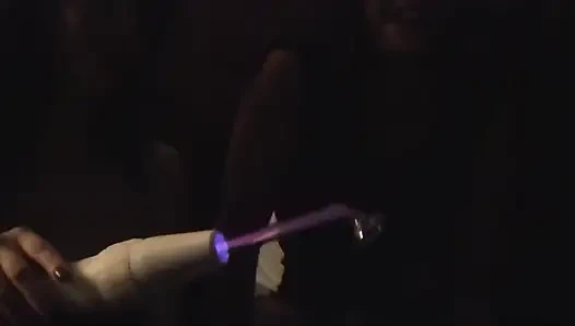 Komm auf kommando! Schmutzige sklaven müssen alles tun, was verlangt wird, auch wenn es weh tut!