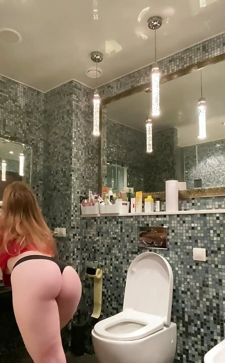 Acesta este ultimul videoclip pe care l-am înregistrat înainte de a decora apartamentul))) Ești gata să vezi un videoclip cu adevărat înfricoșător?))))