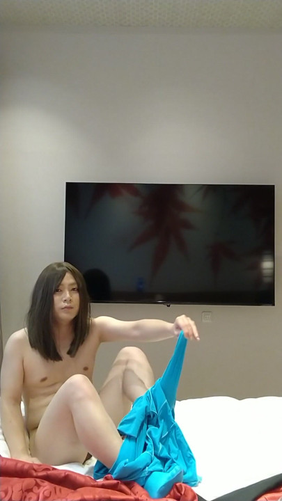 Japanese amateur crossdresses colorful morphsuit masturbate | Clip 1