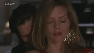 Michelle Pfeiffer Kiss