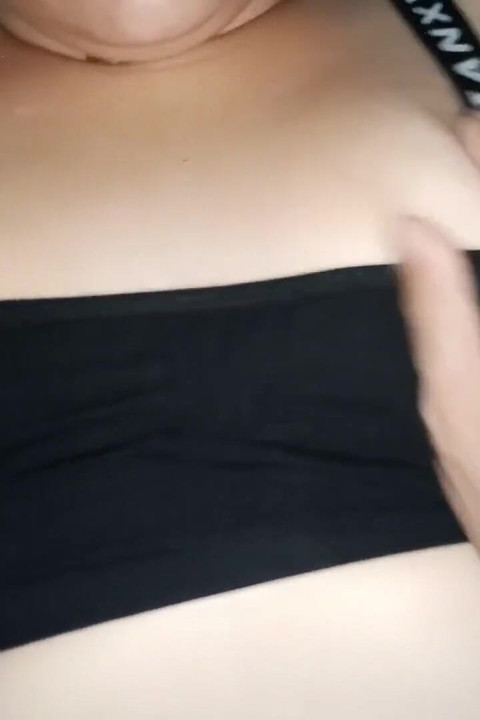 Sucking on Her Enormous Nipples, Spreading Fruit Ice Cream on Her Beautiful Big Natural Tits