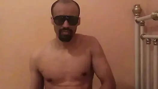 Hayal gücünüzü ateşleyen karşı konulmaz bir gizem, şehvet ve azdırma karışımı