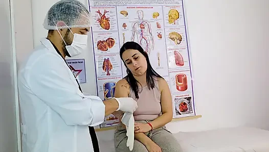 Jinekolog muayene sırasında penisini çıkardı!