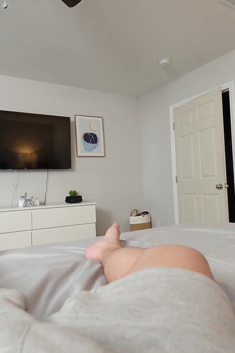 Accidentally Touched My Step Mom - Chloe Amour