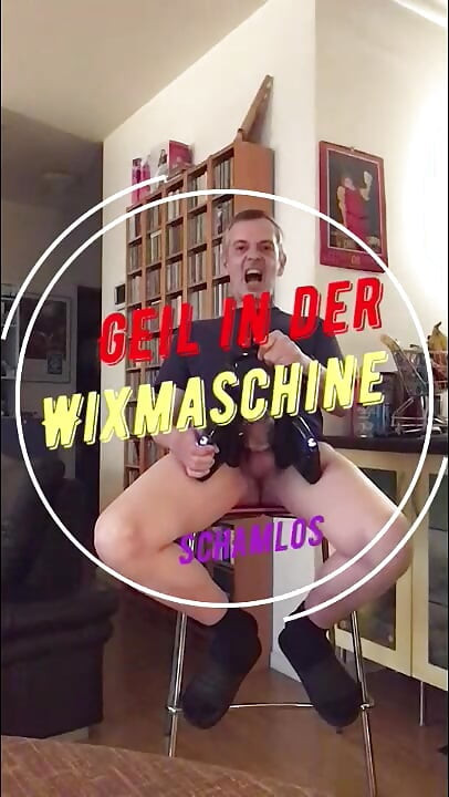 Tesão na máquina de masturbar