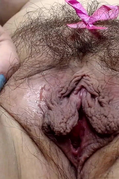 Big Sweet Pussy Lips Gape and Yank