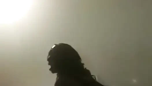 Schöne bBW-frau mit einem großen kitzler hat mehrere fantasien erfüllt