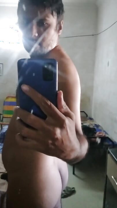 ควยเดี่ยวดิบ, เย็ดฟรี....