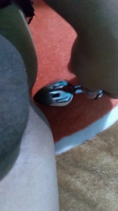 hot tranny precum and masturbating ass whit plug