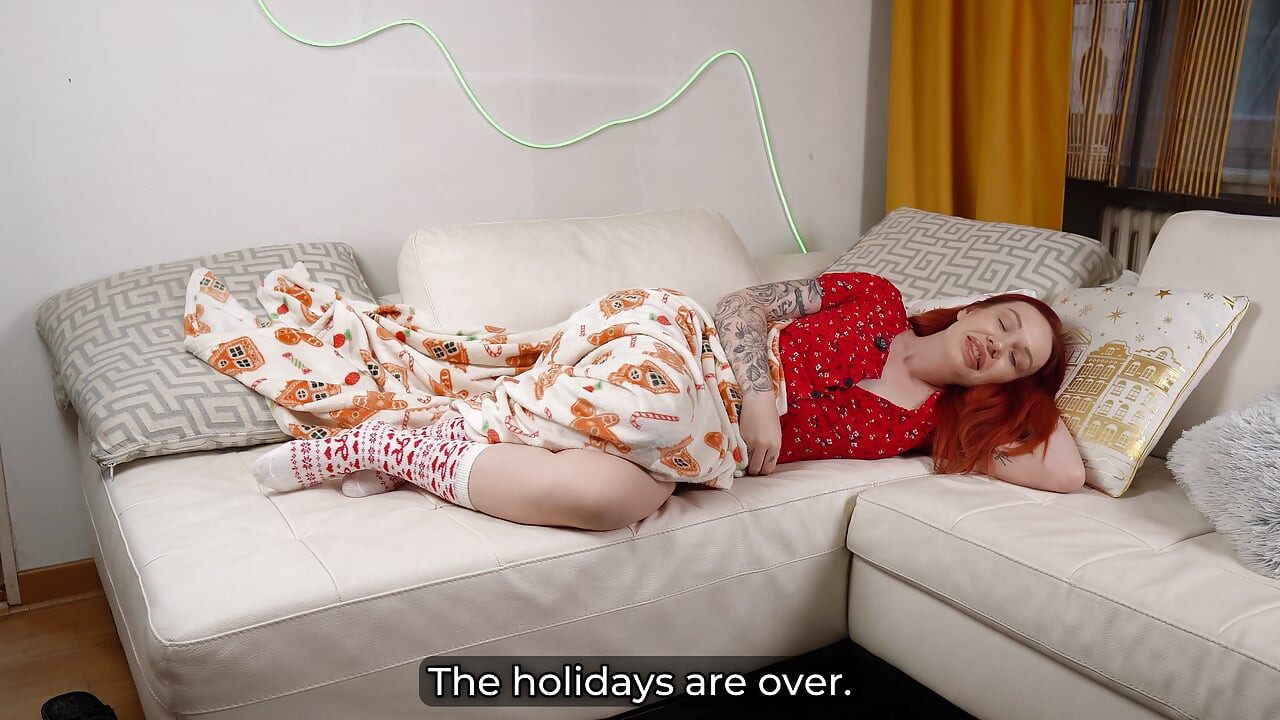 Shocking! Step Mom Sucks Step Son's Dick as Santa & Gets Huge Tits After Creampie Wish