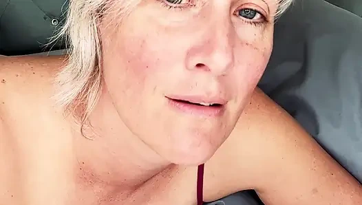 ASMR Morgen Erleichterung - Stiefmutter hilft mir (JOI Countdown)