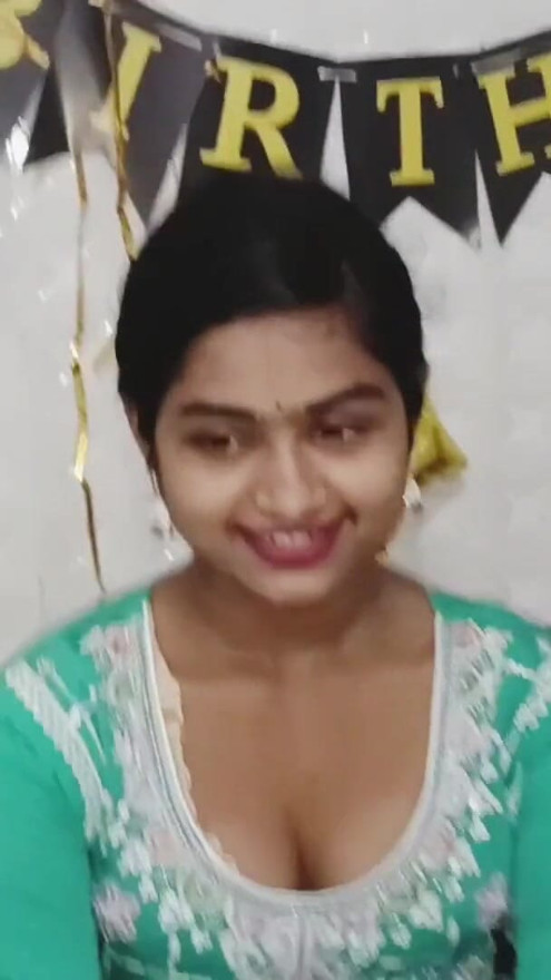 Asli gadis india green salwar dientot habis-habisan - rekaman seks | Klip 1
