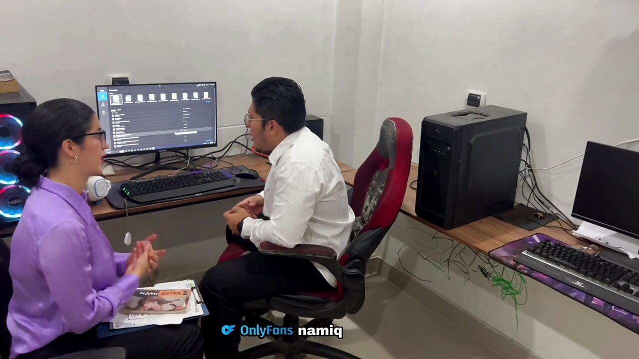 Bos tidak Henti Mencari Saya Dan Menyerang Saya – Seks Kasar Yang Terbaik Dan Liar