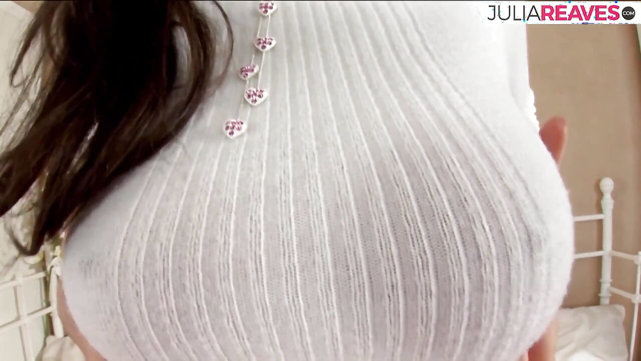 Teen gets huge cumshot all over her body and then gets anal fucked