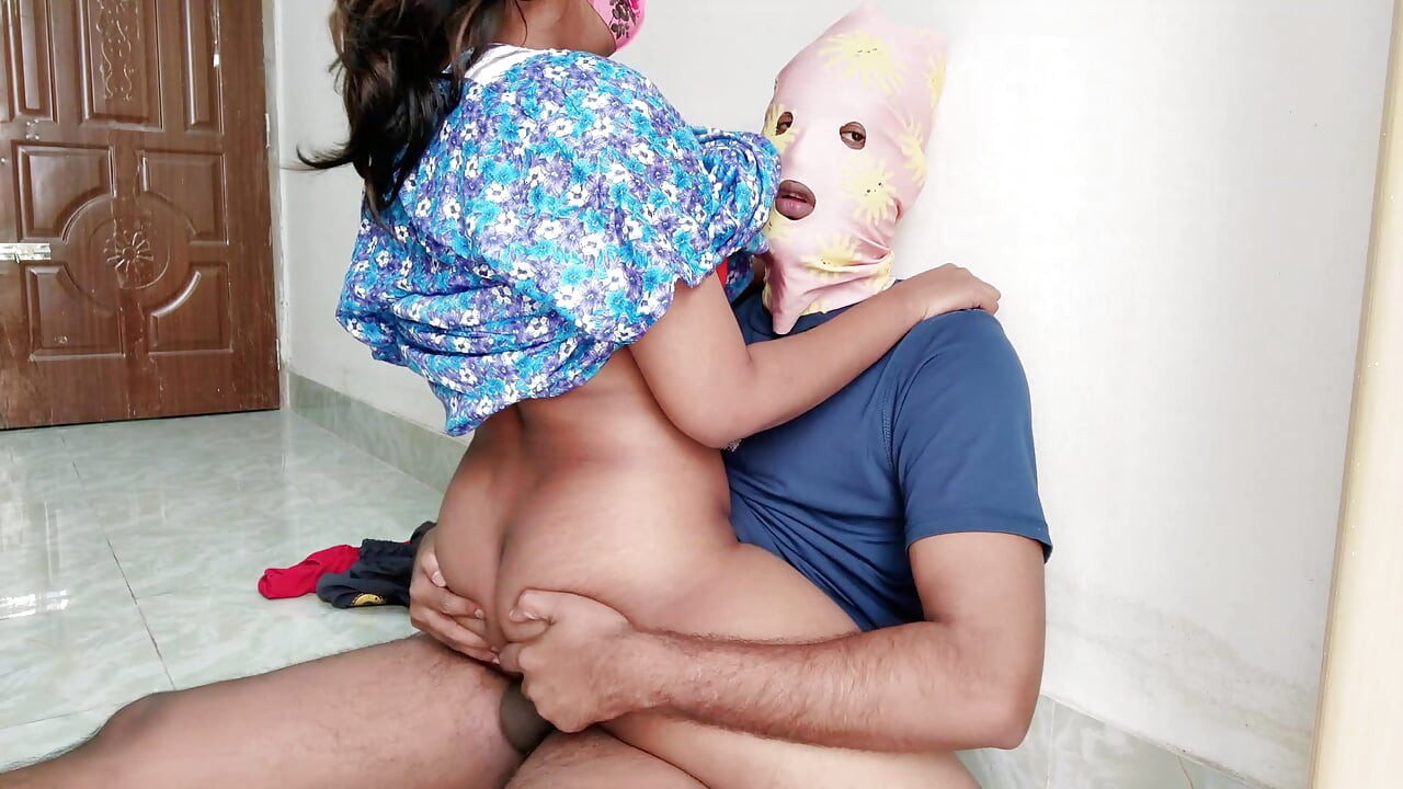 Bhabhi ne devar ko aapni chut chatai__desi dever bhabhi xxx part 2