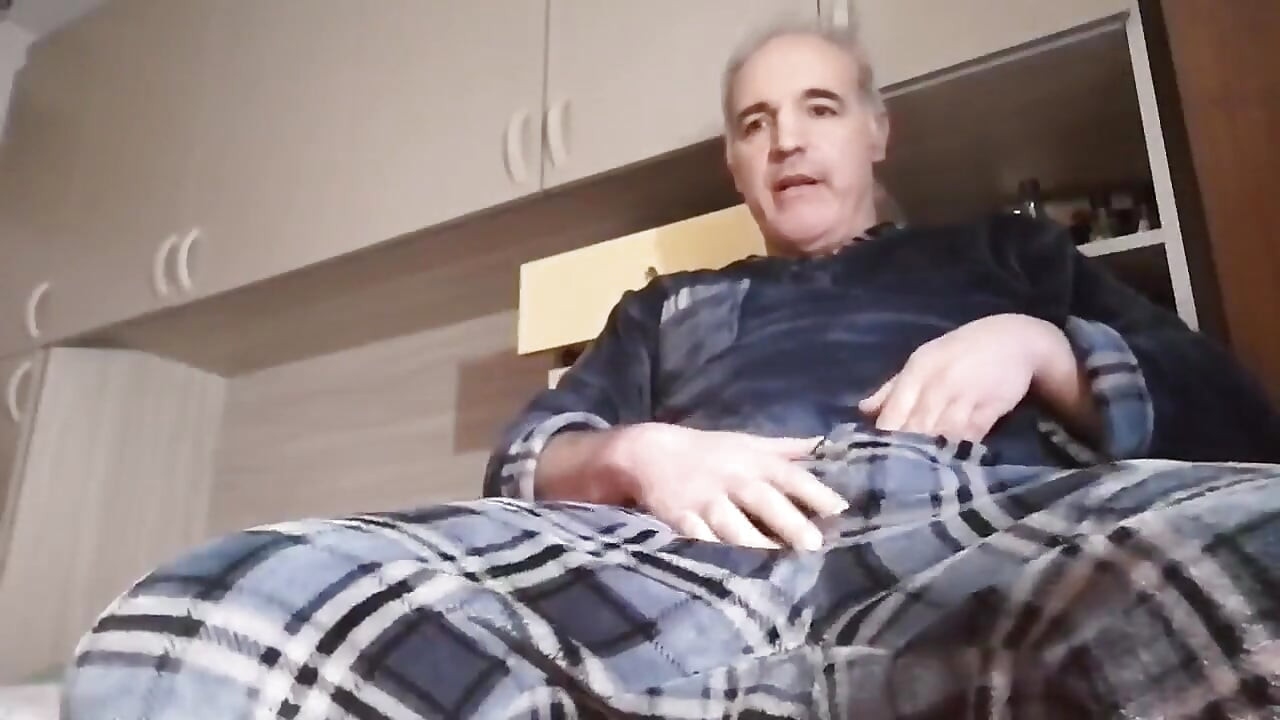 자, 내 단단한 자지에 올라타!